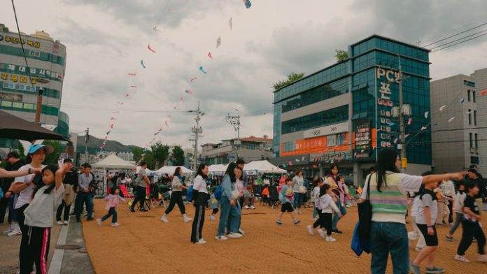 [밀양=뉴시스] 지난해 10월에 열린 해천 운동회. (사진=뉴시스 DB). photo@newsis.com *재판매 및 DB 금지
